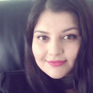 Meet your Posher, Daniela